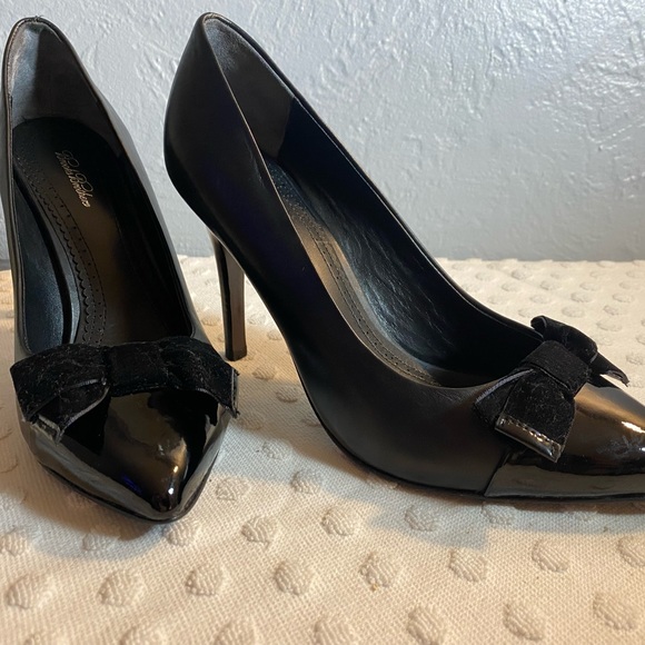 BROOKS BROTHERS Black Leather Spectator Pumps with Patent Leather Toe - Picture 8 of 16